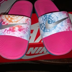 Tie Dye Nike flip flops